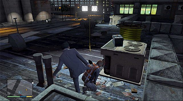 A persons staying on the rooftop - GTA 5: Mr. Richards walkthrough - Main missions - GTA 5 Guide