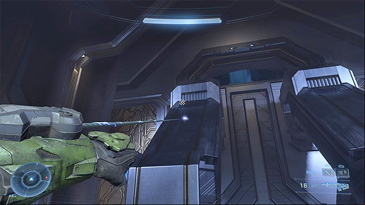 In the new room use the Grappleshot to ascend to a higher level - Halo Infinite: Grunt Birthday Party, 4th skull (Repository) - where to find? - Skulls - Halo Infinite Guide
