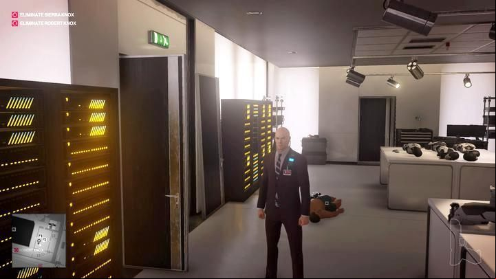 A Bodyguard. - Hitman 2: Most important outfits - The Finish Line walkthrough - The Finish Line (Miami) - Hitman 2 Guide