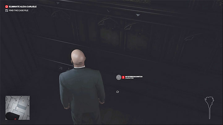 Getting to the secret room from the western side of the hallway requires you to use the walking cane on a switch on the floor - Hitman 3: Secret rooms - how to open them? Dartmoor, walkthrough - Death in the Family - Dartmoor - Hitman 3 Guide