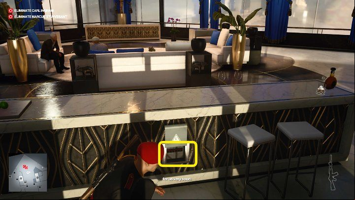 First, use the control board to cut off the room from the rest of the building - Hitman 3: Marcus Stuyvesant - how to kill him? Dubai, walkthrough - On Top of the World - Dubai - Hitman 3 Guide