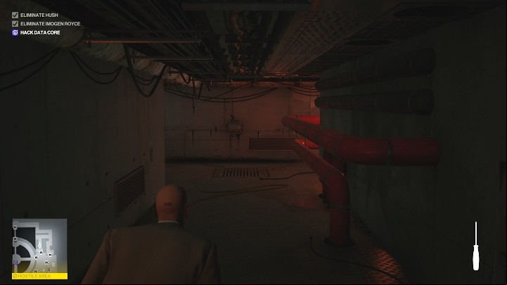 After entering the shaft, walk ahead, turn right, then left and left again - Hitman 3: Data Core - how to hack it? - End Of An Era - Chongqing - Hitman 3 Guide