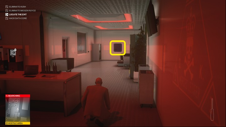 Continuing forward you will come to a room with computers - Hitman 3: Data Core - how to hack it? - End Of An Era - Chongqing - Hitman 3 Guide