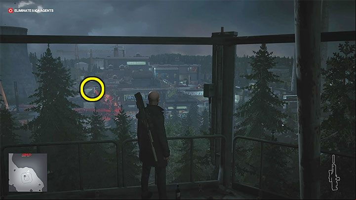Aim your sniper rifle at the area marked in the image above - Hitman 3: Assassination of Agent Thames (The Professional) - Berlin, walkthrough - Apex Predator - Berlin - Hitman 3 Guide