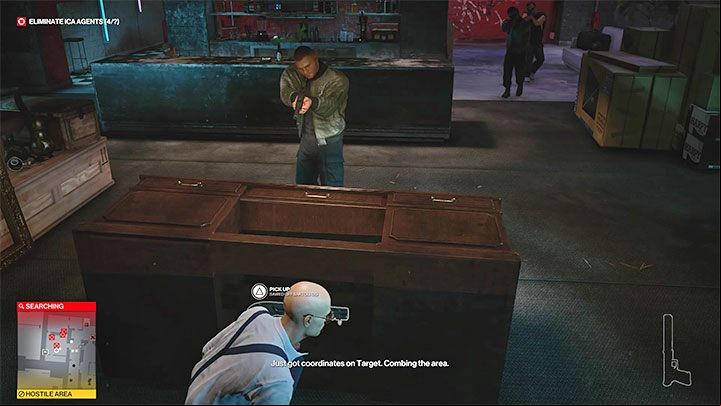 Under the desk, you'll find a hidden sawed off bartoli 12- it's worth taking it - Hitman 3: The Assassination of Agent Montgomery (The Leader) - Berlin, walkthrough - Apex Predator - Berlin - Hitman 3 Guide