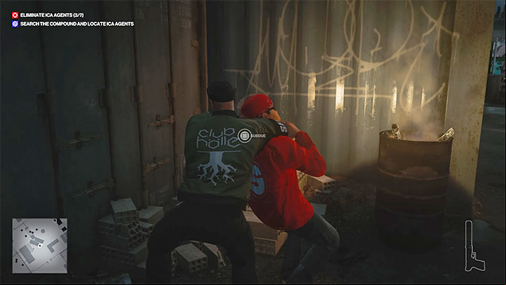 In order to use the scooter, you must first steal the keys that are in the possession of the food vendor - Hitman 3: Berlin - ways of leaving the mission zone - Apex Predator - Berlin - Hitman 3 Guide