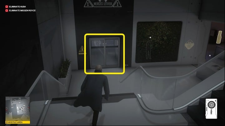 Go downstairs and then through the double doors - Hitman 3: CCTV in Chongqing (China) - where it is stored? - End Of An Era - Chongqing - Hitman 3 Guide