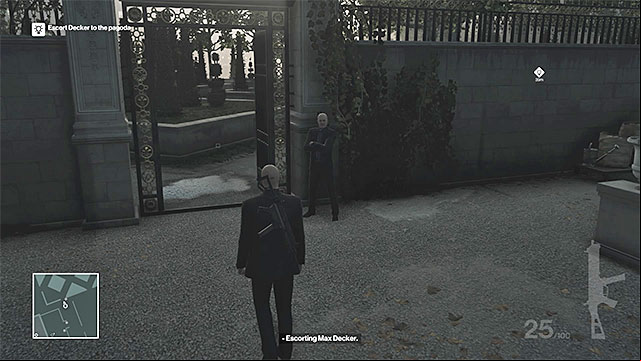 You must get to the southwestern part of the gardens - Murdering Viktor Novikov | Paris: The Showstopper - Paris: The Showstopper - Hitman Game Guide