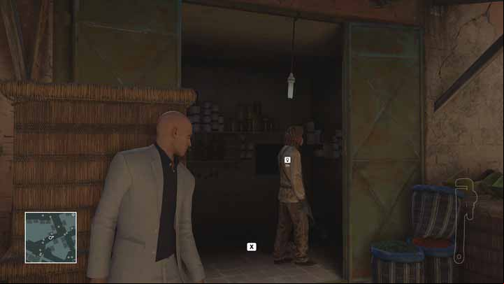 Elimination must be quick - there are tourists on the street who may raise an alarm. - Murdering Reza Zaydan | Marrakesh - Marrakesh: A Gilded Cage - Hitman Game Guide