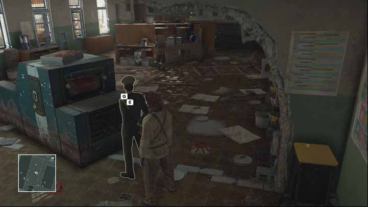 Zaydan has to stand next to the printing press - then you can kill him. - Murdering Reza Zaydan | Marrakesh - Marrakesh: A Gilded Cage - Hitman Game Guide