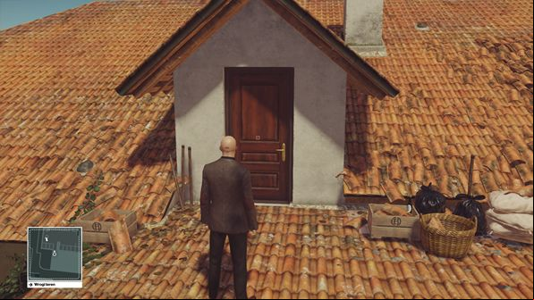 Go to the attic and listen to a conversation about a safe - Murdering sca De Santis | Sapienza - Sapienza: World of Tomorrow - Hitman Game Guide