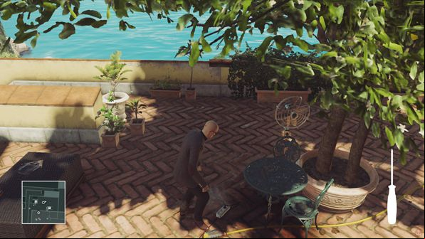 Dismantle the wires and go to the water switch - Murdering sca De Santis | Sapienza - Sapienza: World of Tomorrow - Hitman Game Guide