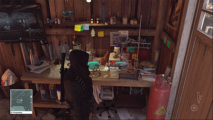 Pick up the basement key - Murdering Ezra Berg | Colorado - Colorado: Freedom Fighters - Hitman Game Guide