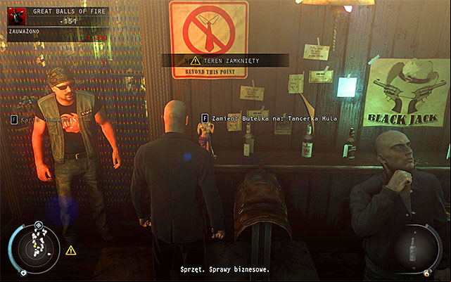 Bouncers are wearing jackets with STAFF sign on them (screen above) - 7: Welcome to Hope | Challenges - Challenges - Hitman: Absolution Game Guide