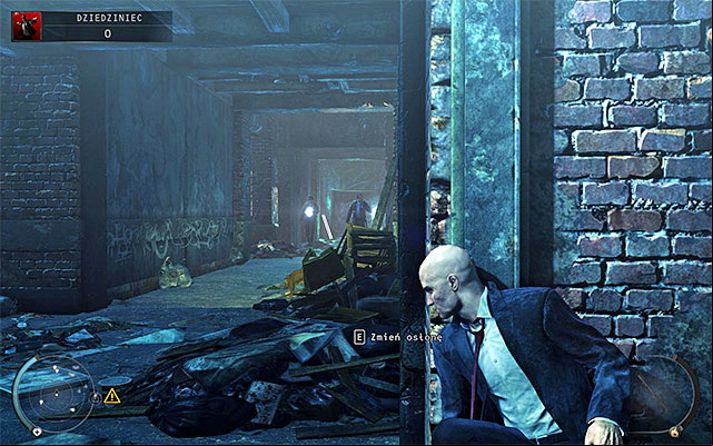 Start with the linear path, ing by a vagrant who is no threat for you - Courtyard | 5: Hunter and Hunted - 5: Hunter and Hunted - Hitman: Absolution Game Guide