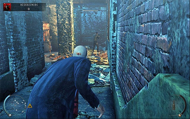 On higher difficulty levels you have to expect one more policeman here, patrolling the corridor adjacent to the one with two cops mentioned earlier - Courtyard | 5: Hunter and Hunted - 5: Hunter and Hunted - Hitman: Absolution Game Guide