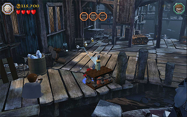 An example cage - Stage 12 (A Warm Welcome) | Main Stages - Collectibles - Main Stages - Collectibles - LEGO The Hobbit Game Guide & Walkthrough