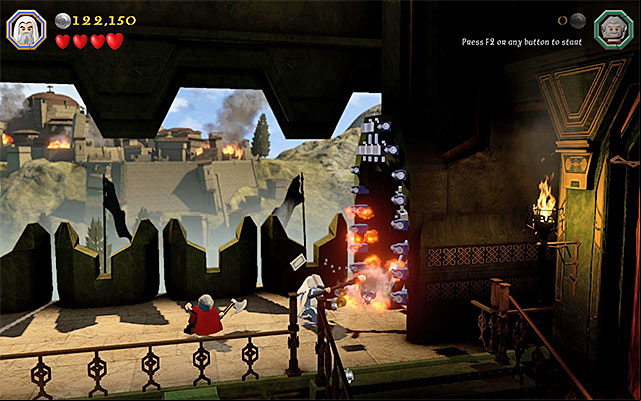 The gate that can be smashed - Stage 1 (Greatest Kingdom in Middle-Earth) | Main Stages - Collectibles - Main Stages - Collectibles - LEGO The Hobbit Game Guide & Walkthrough