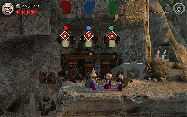 In here, there is a quite simple puzzle to solve - Stage 15 (On the Doorstep): The climb | Walkthrough - Walkthrough - LEGO The Hobbit Game Guide & Walkthrough