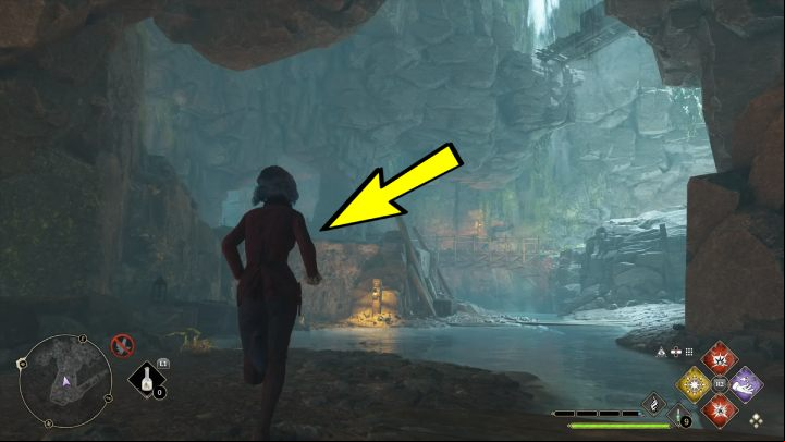 Turn right and climb up the rock - Hogwarts Legacy: Hogsmeade Valley - Collection Chests - Collection Chests - Hogwarts Legacy Guide