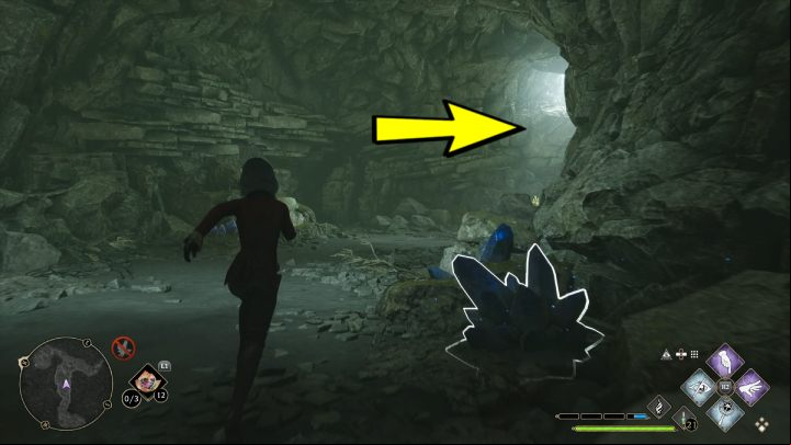 Turn right and follow the corridor until you reach a chamber with a group of goblins - Hogwarts Legacy: Hogwarts Valley - Collection Chests - Collection Chests - Hogwarts Legacy Guide
