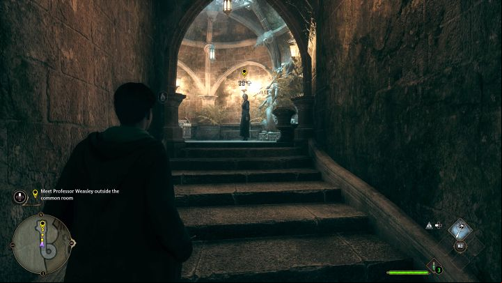 The minimap will show you the location of Professor Weasley (dot on the minimap) - Hogwarts Legacy: Welcome to Hogwarts - Main quests - Hogwarts Legacy Guide