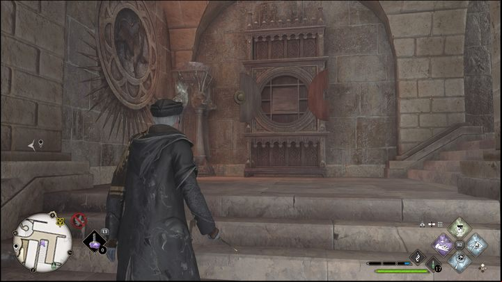 Don't leave The Great Hall just yet - you'll notice stairs on your left - Hogwarts Legacy: All Daedalian Keys - Hogwarts - Hogwarts Legacy Guide