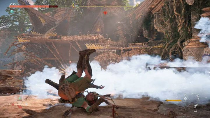 The second part of the fight is more difficult because Regalla will start using her ranged weapons - bow and explosive javelins - Horizon Forbidden West: Regalla - The Wings of the Ten boss fight, how to deafeat? - Bosses - Horizon Forbidden West Guide