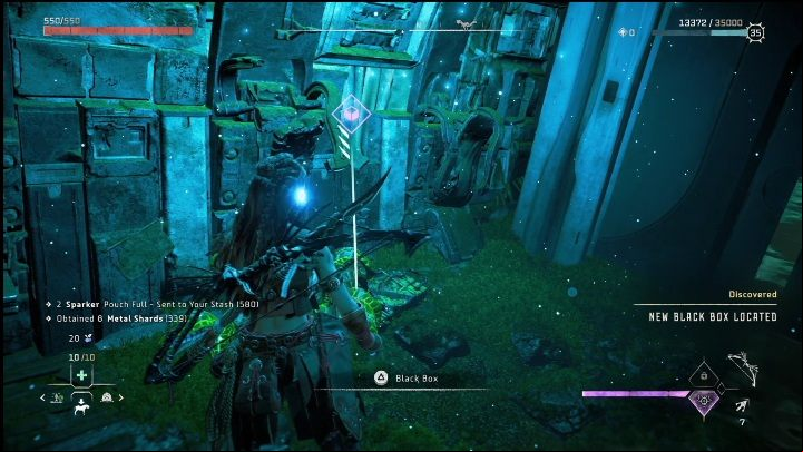 Then find an energy cell among the plants - Horizon Forbidden West: Black Boxes - locations - Secrets & Collectibles - Horizon Forbidden West Guide