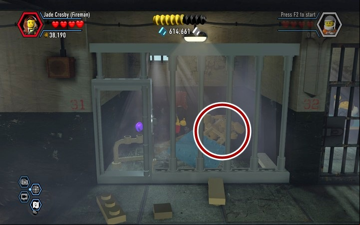 Search for piles of contraband in prison cells - Secrets in the prison | Chapter 3 - Chapter 3 - LEGO City: Undercover Game Guide
