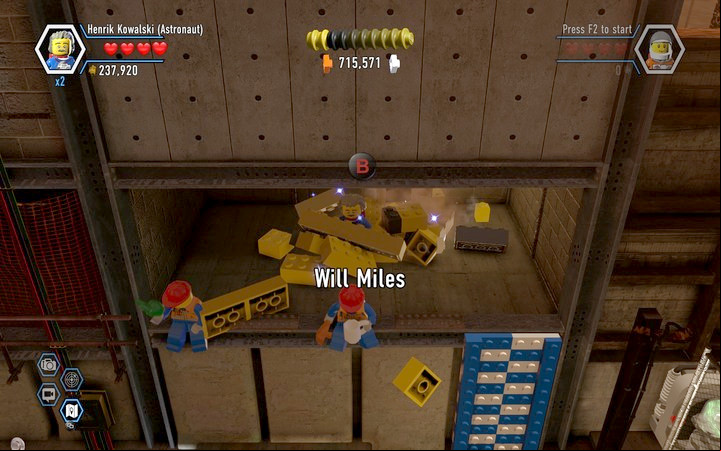 Destroy three piles of bricks and rebuild them into interesting objects - Secrets on the construction site | Chapter 12 | Walkthrough - Chapter 12 - LEGO City: Undercover Game Guide