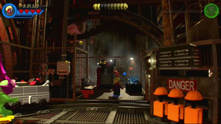 The second Minikit is next to the starting point - Mission 4 - Whats Klaws is Minded | Mission secrets - Mission secrets - LEGO Marvel Super Heroes 2 Game Guide