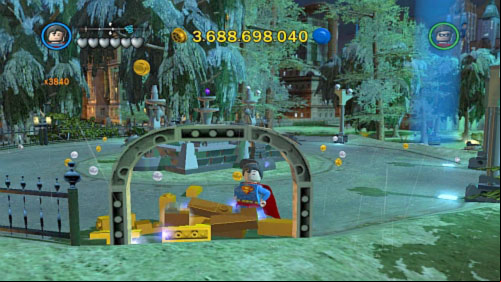 To start bonus level you have to pick up 175 gold bricks and unlock Clark Kent - Bonus level | Walkthrough - Walkthrough - LEGO Batman 2: DC Super Heroes Game Guide & Walkthrough