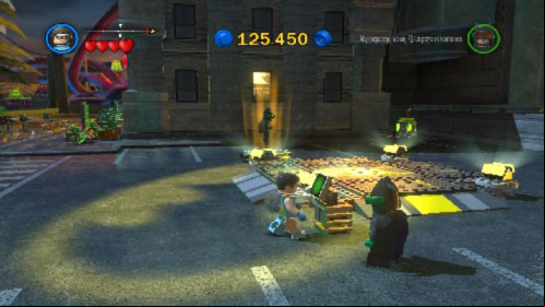 Use new bricks to build terminal (picture) and use it to call the chopper - Harboring a Criminal - prologue | Walkthrough - Walkthrough - LEGO Batman 2: DC Super Heroes Game Guide & Walkthrough