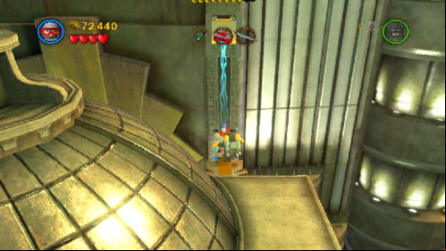 In the next location use Batmans rocket to destroy silver brick and use Robins magnesium on the top (picture) - Harboring a Criminal | Walkthrough - Walkthrough - LEGO Batman 2: DC Super Heroes Game Guide & Walkthrough
