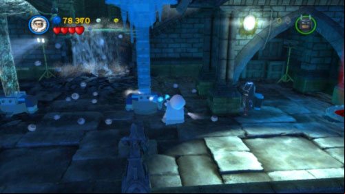 Move to the room on the right and destroy two valves (water starts pour out) - Asylum Assignment | Walkthrough - Walkthrough - LEGO Batman 2: DC Super Heroes Game Guide & Walkthrough