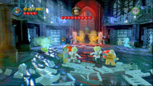 Move to the next location where you will have to face with Scarecrow - Asylum Assignment | Walkthrough - Walkthrough - LEGO Batman 2: DC Super Heroes Game Guide & Walkthrough