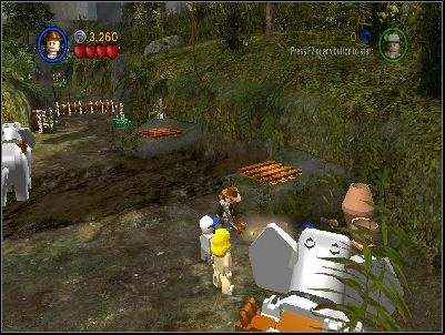 Dig up the glowing object on the right side - Chapter 2 - Pankot Secrets - part 1 - The Temple of Doom - LEGO Indiana Jones: The Original Adventures - Game Guide and Walkthrough