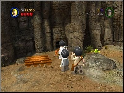 Destroy everything and you will find a shovel - Chapter 6 - Battle on the Bridge - The Temple of Doom - LEGO Indiana Jones: The Original Adventures - Game Guide and Walkthrough