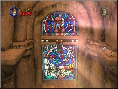 As Indy go up with the stairs you've made before and go right using this bars - Chapter 1 - The Hunt for Sir Richard - part 2 - The Last Crusade - LEGO Indiana Jones: The Original Adventures - Game Guide and Walkthrough
