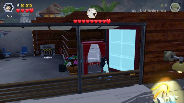 Minikit #7 - Main Street Showdown | Jurassic World - secrets - Jurassic World - secrets (missions) - LEGO Jurassic World Game Guide & Walkthrough