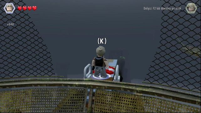 Reach the trampoline as Billy and perform a parachute jump - Isla Sorna Aviary | Jurassic Park III - secrets in free roam - Jurassic Park III - secrets in free roam - LEGO Jurassic World Game Guide & Walkthrough