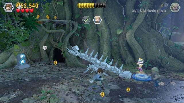 Use the bricks on the ground and build a catapult - Park Shutdown | Jurassic Park - walkthrough - Jurassic Park - walkthrough - LEGO Jurassic World Game Guide & Walkthrough