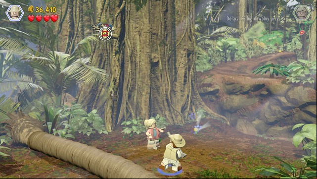 After you have left the control building, as Robert, shoot at the target shown in the screenshot and use the brick to get to the area you need to make it to - Restoring power | Jurassic Park - walkthrough - Jurassic Park - walkthrough - LEGO Jurassic World Game Guide & Walkthrough