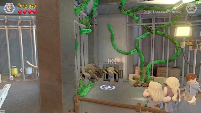 Walk past the cage and dig up the bricks from the ground - Visitor center | Jurassic Park - walkthrough - Jurassic Park - walkthrough - LEGO Jurassic World Game Guide & Walkthrough