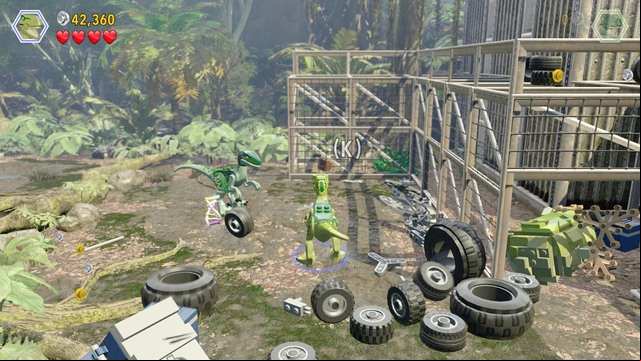 As any of the raptors, make it over to the right - Welcome to the Jurassic World | Jurassic World - walkthrough - Jurassic World - walkthrough - LEGO Jurassic World Game Guide & Walkthrough
