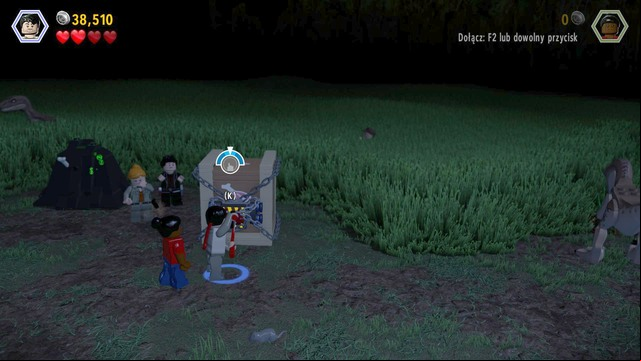 To by the velociraptor in the way, you need to smash the cage shown in the screenshot - The Hunted | Jurassic Park - The Lost World - walkthrough - Jurassic Park - The Lost World - walkthrough - LEGO Jurassic World Game Guide & Walkthrough