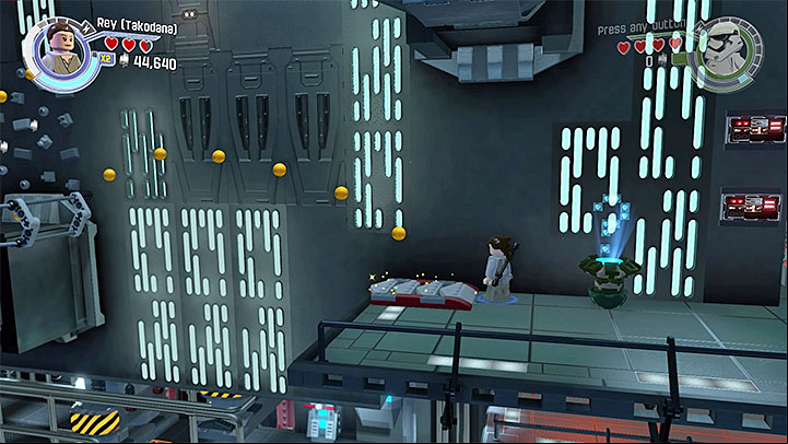 Go left as Rey - Chapter 9 - Destroy Starkiller Base | Walkthrough - Story Mode - LEGO Star Wars: The Force Awakens Game Guide