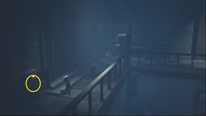 Pull Six away from the toy and head to the hallway - Little Nightmares 2: Fuses - Chapter 3 Hospital walkthrough - Chapter 3 - Hospital - Little Nightmares 2 Guide