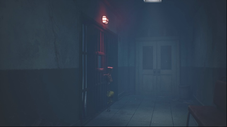 Six will help you again to get through the door - Little Nightmares 2: Fuses - Chapter 3 Hospital walkthrough - Chapter 3 - Hospital - Little Nightmares 2 Guide